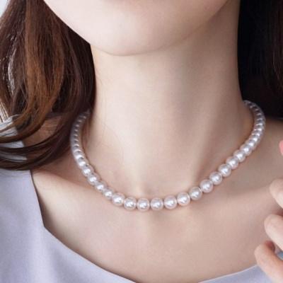 Collier Chirurgical en Perles pour Femmes Collier Élégant Look de Fin d'Année