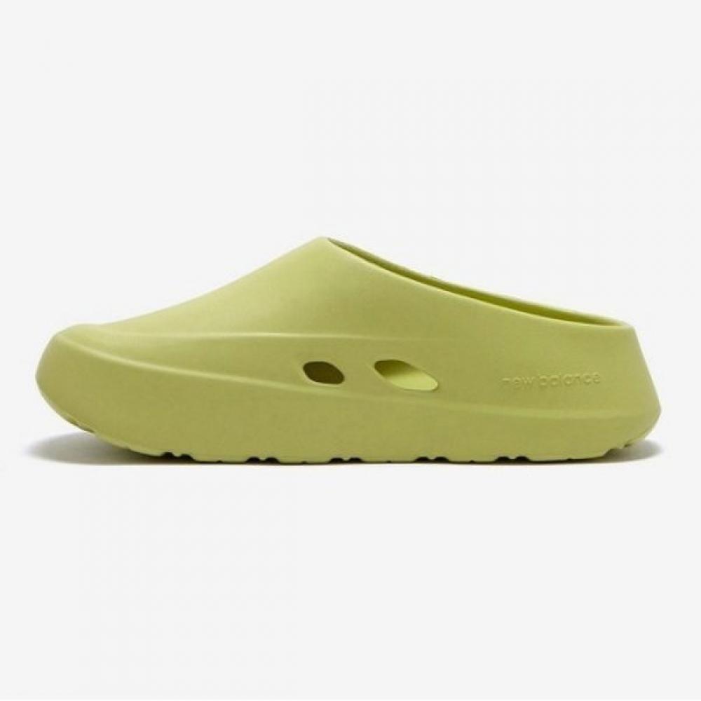 

New Balance Slipper Clog Sd5501ye2 (30)Yellow/230(230)
