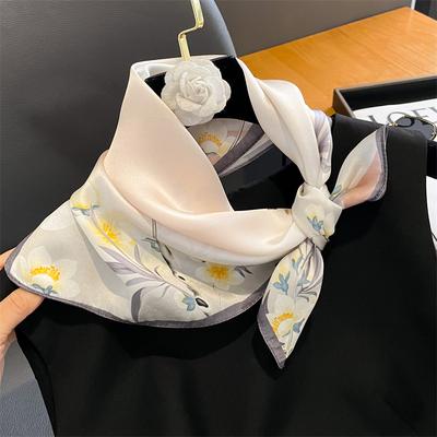 Accessori – Sciarpe e foulard