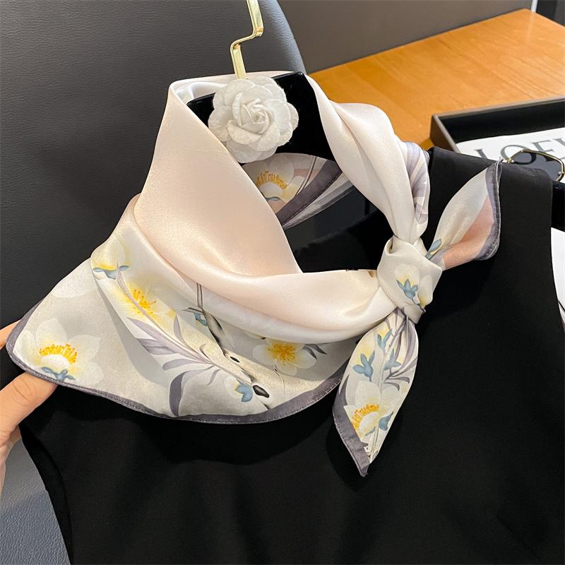 

Silk Kerchief Fashion Square Scarves Four Seasons Flower Headcloth Popular Print Shawls Sunscreen Small Scarf