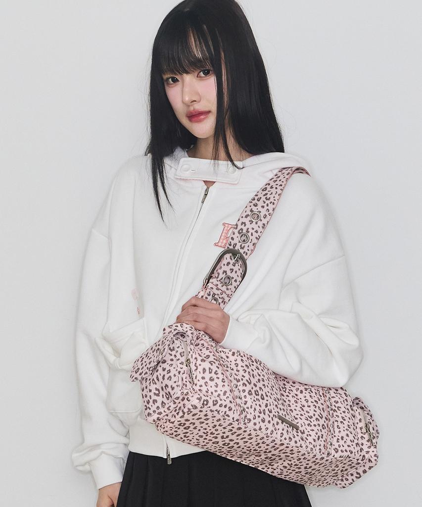 Illigo Loop Double Pocket Shoulder Bag Pink Leopard