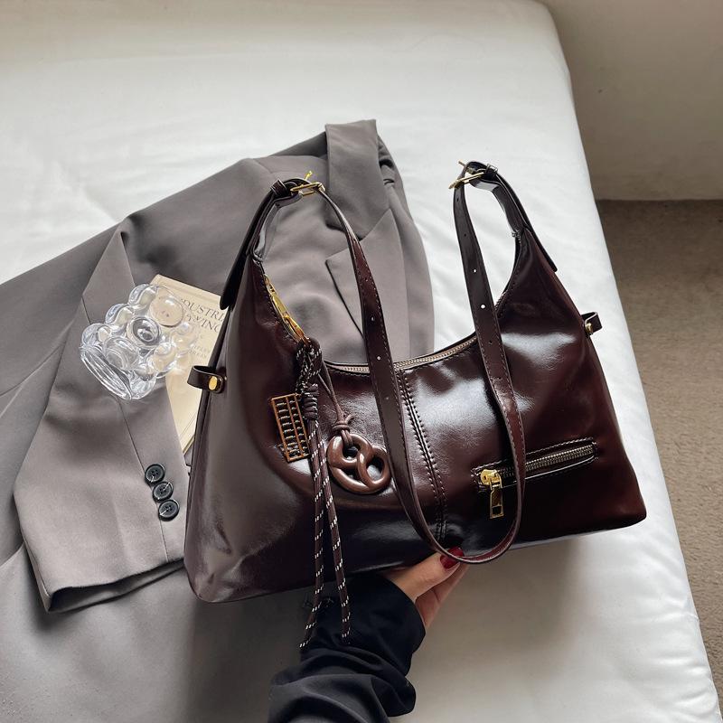 New Trendy Bag Fashionable Women's Niche Casual Versatile Commuter Retro Shoulder Bag Tote Bag Underarm Bag