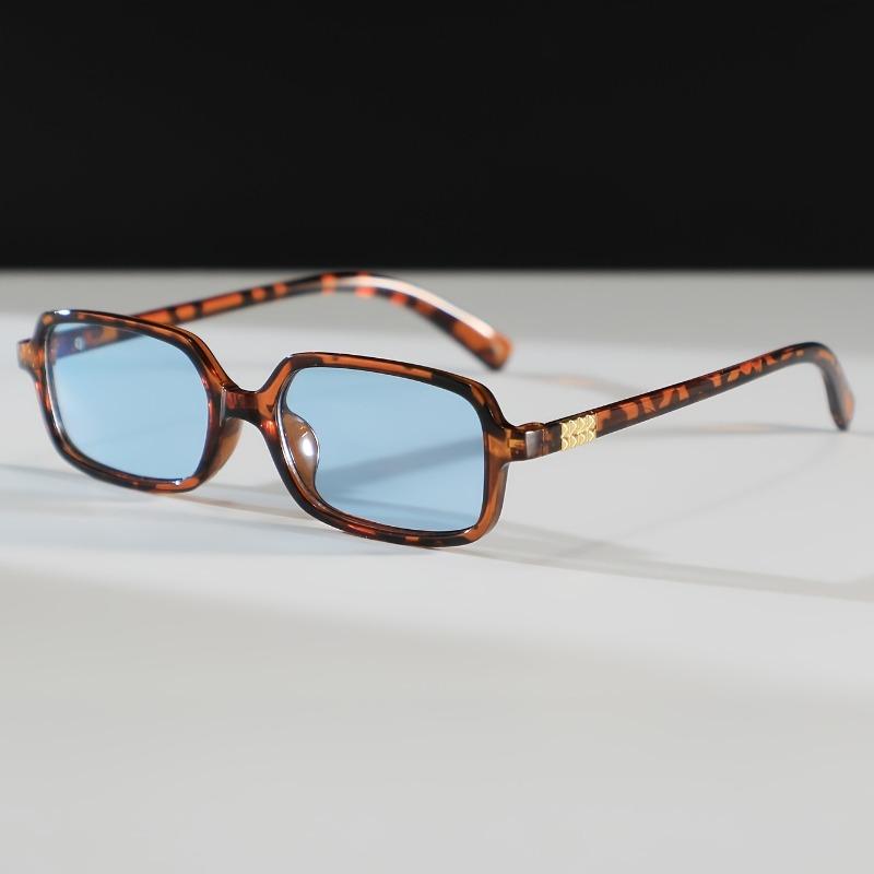 2PCS Fashionable Narrow Frame Plastic Full Frame Glasses for Women Wear Modern and Fashionable Glasses On A Daily Basis