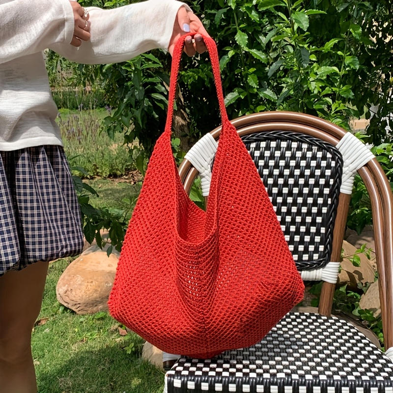 Vevd skulderveske med stor kapasitet underarmsveske blomsterdesign strikket håndveske for kvinner fritid ved sjøen ferie strandveske