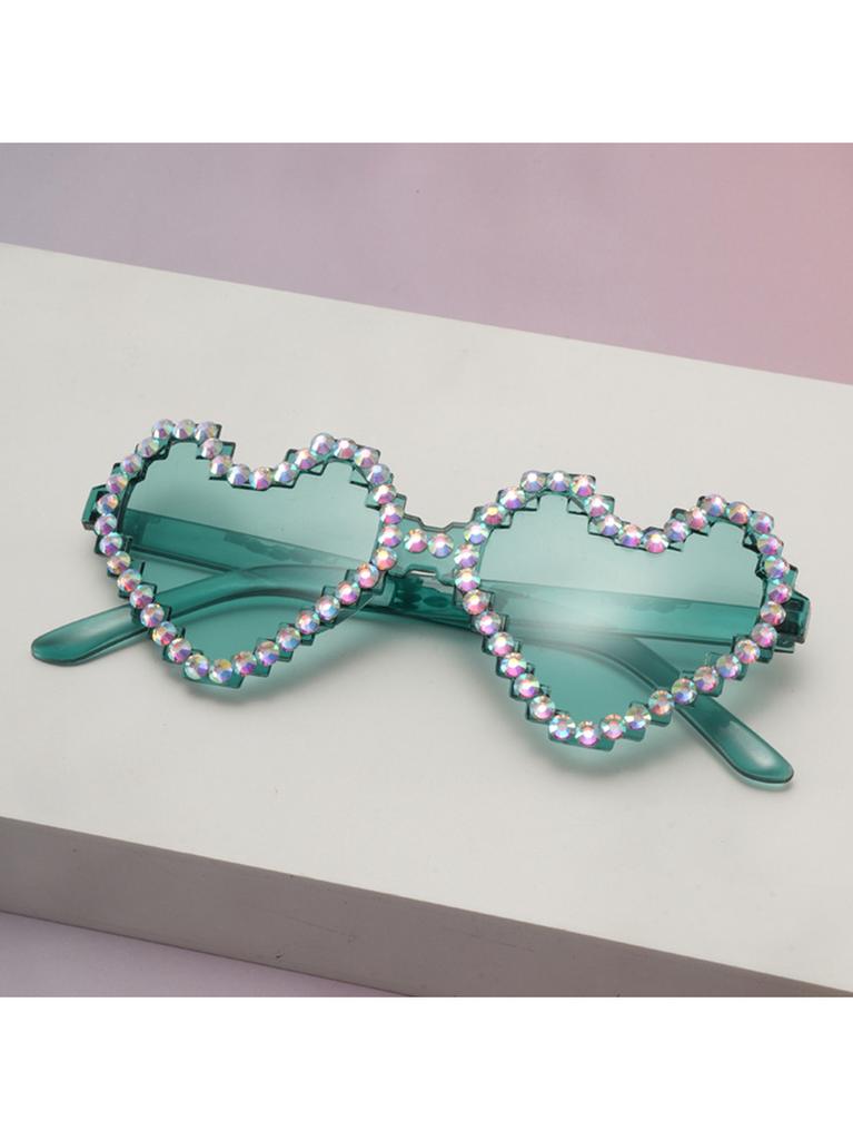 Trendy Party Shades Rhinestone Heart Sunglasses for Women Gradient Tinted Lenses UV Protection for Festivals KJ188
