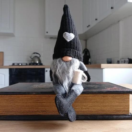 Christmas Plush Doll Knitted Heart Hat Grey Whiskers/Braid Coffee Mug Long-legged Handmade Home Decor Xmas Tabletop Faceless Gnome Stuffed