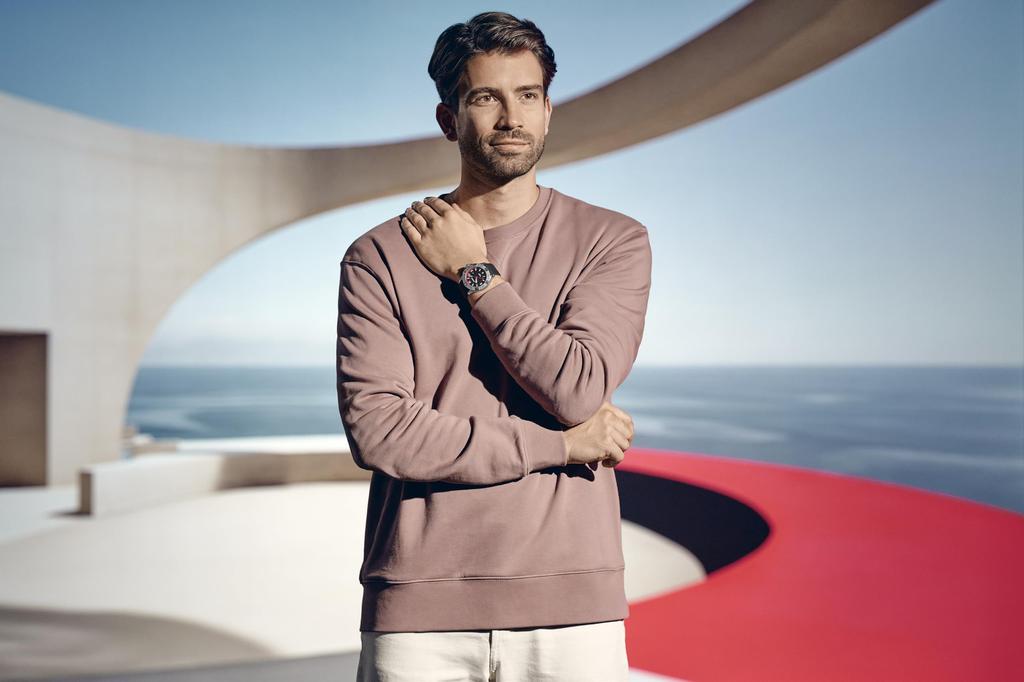 WENGER SEAFORCE Quartz Analog Watch with Stainless Steel Case Black Black Silicone 200m Water Gift Black Men's (316L), Dial, Strap, Resistance, 3-Year