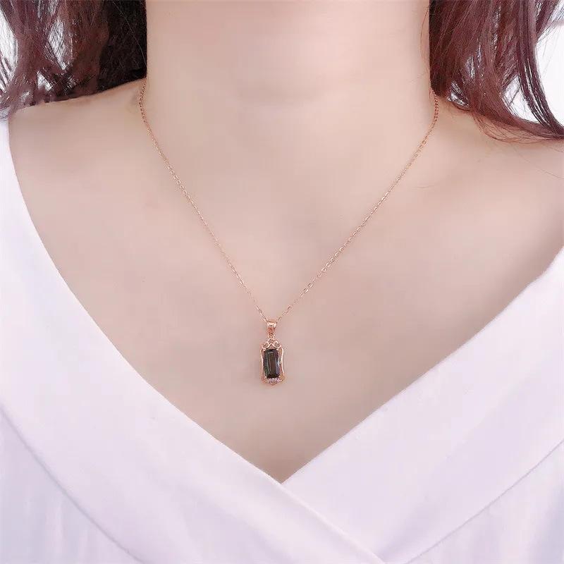 Purple Gold Square Greenstone Pendant Women'S Glossy Diamond-Plated Rose Gold Color Gold Necklace