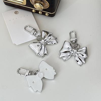 Y2K Bow Keychain Vintage Metal Bowknot Key Ring  Car Handbag Decoration Pendant Accessories