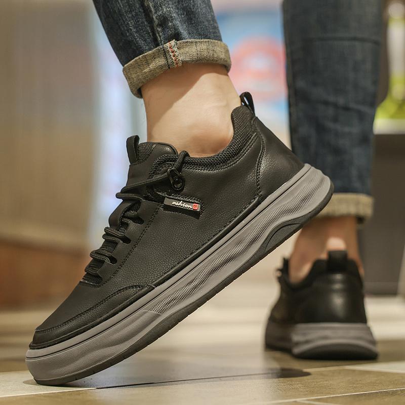 Fashion 2024 Trend Men's Casual Shoes British Style Leather Designer Lace-up Men's Sneakers Classic Versatile Outdoor Comfy Walking Shoe