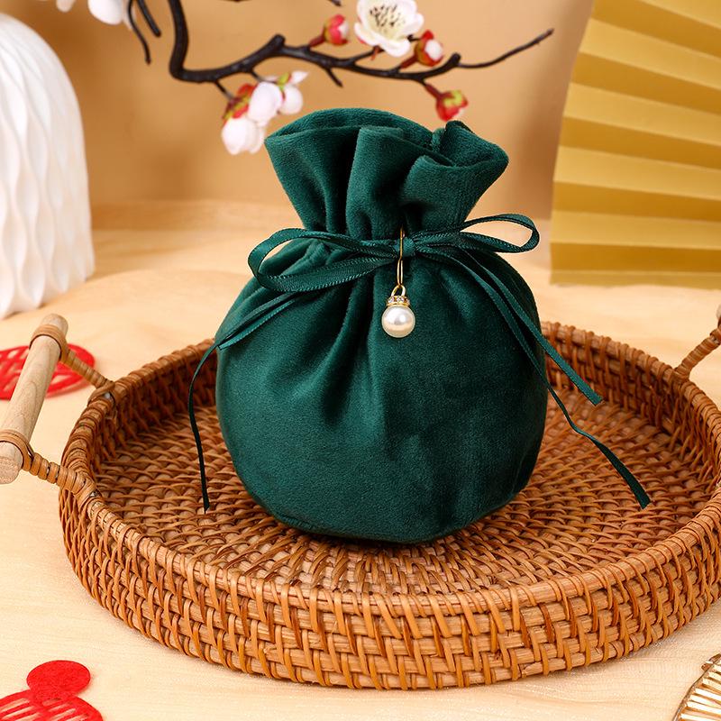 European Style Velvet Round Candy Bag - Creative Wedding & Festival Favor with Drawstring