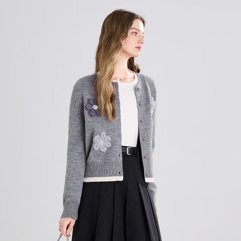 Betu Women's 3D Floral Knitted Cardigan