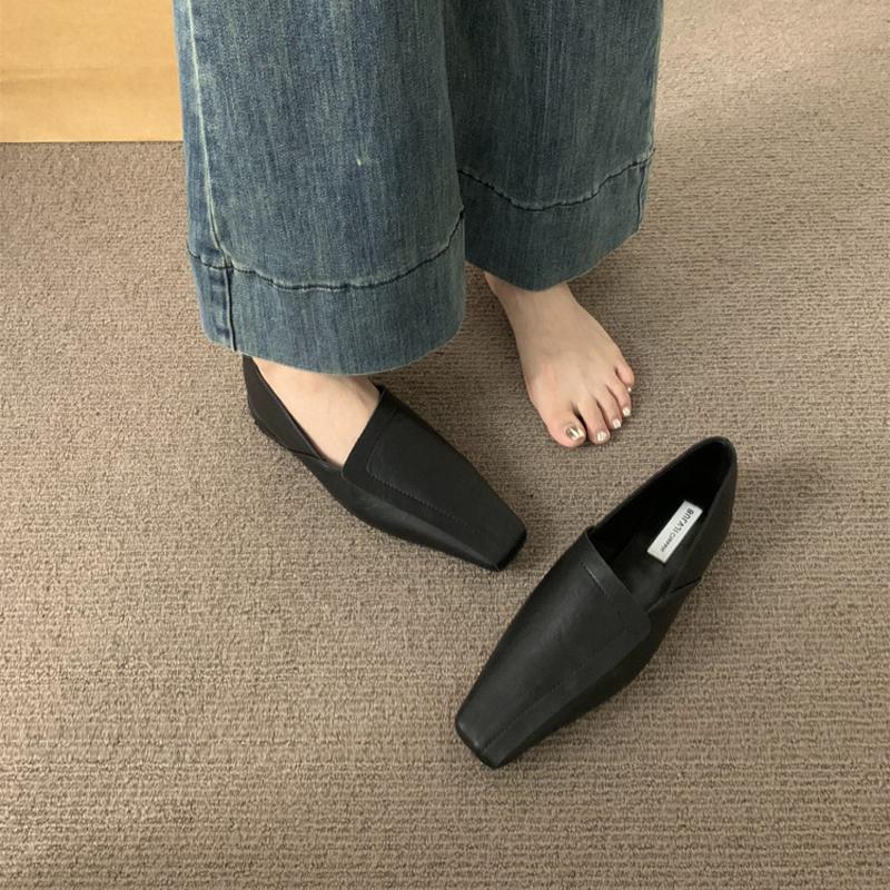 Fashion Spring New Single Shoes Women's Fashion Square Head Deep Mouth Soft Sole Anti-slip Wear-resistant Low-top Shoesjavascript:
