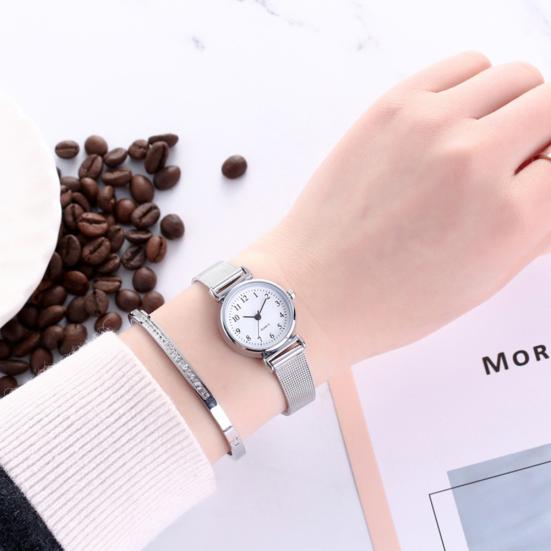 Vintage dámské náramkové náramkové hodinky s kulatým kulatým ciferníkem s arabským číslem Analogové Quartz