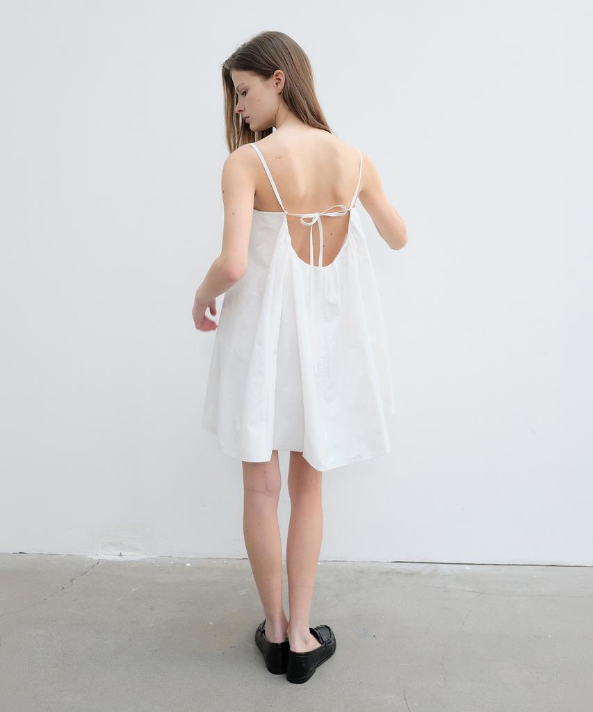 Yunse Studded Volume Mini Dress (White)
