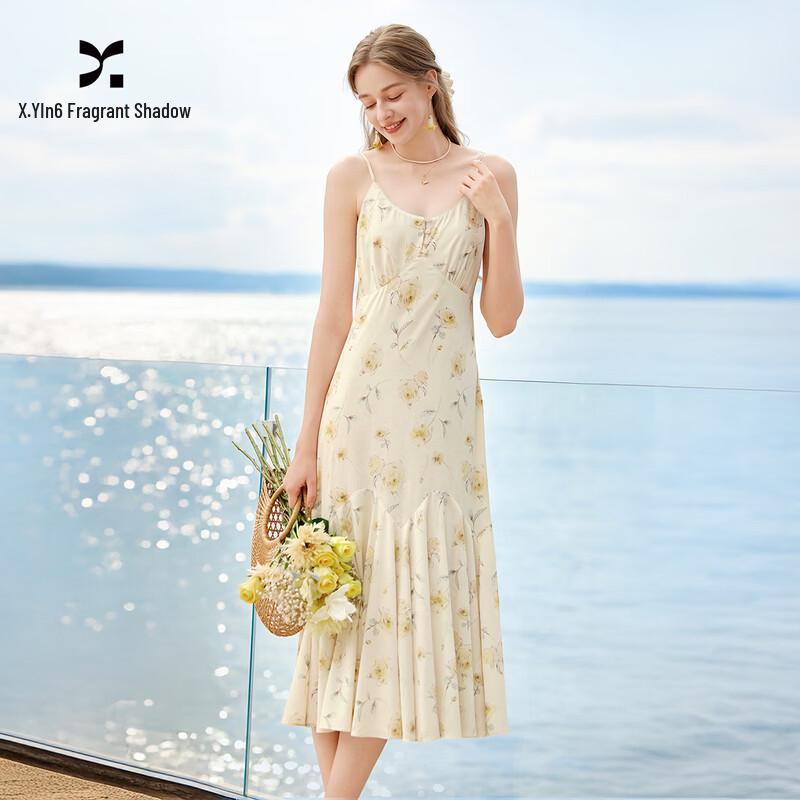 Xiangying Women s Yellow Floral Spaghetti Strap A-Line Dress M