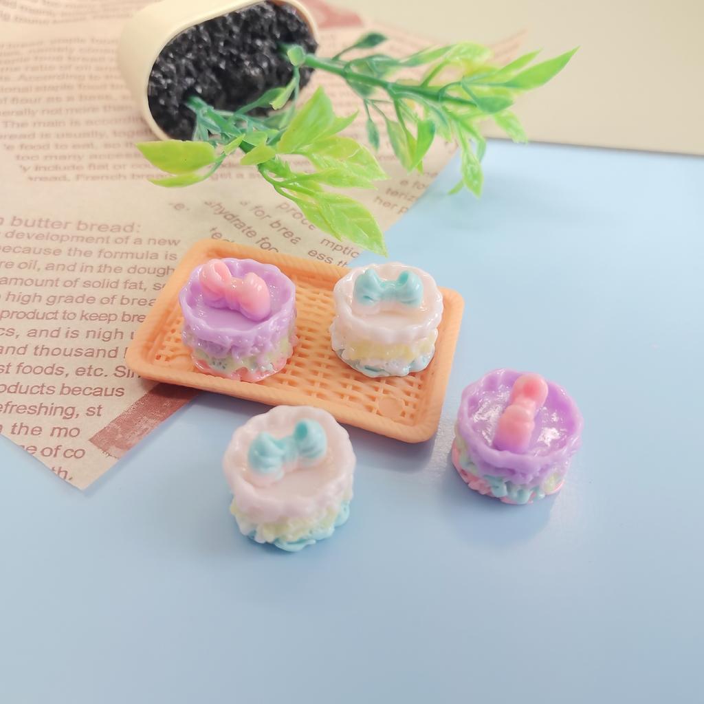 100Pcs Simulation Resin Bow Cake Miniature Doll House Mini Food for Dolls Accessories Scrapbook Birthday Crafts Phone Decor