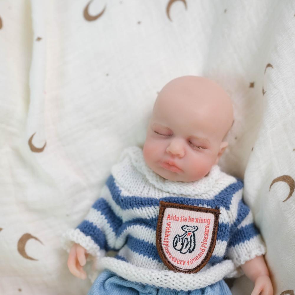 8 Inch Real Like Miniature Baby Reborn Dolls LouLou Sleeping Soft Full Solid Silicone Emulation Doll Alive Bebe Newborn Doll for Child for Christmas