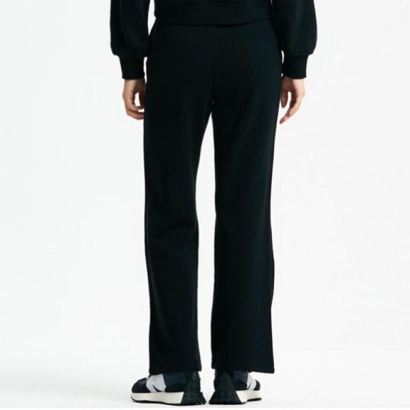 New Balance Half Club New Balance Women S Signature bruShed Wide pantS Nbml