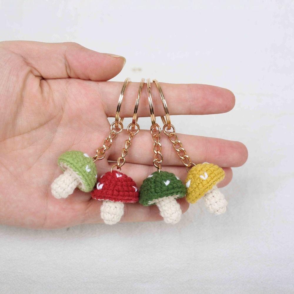 Handmaking Mini Fish Keychains Tropical Fish Knitted Fish Pendant Crochet Keyrings Backpack