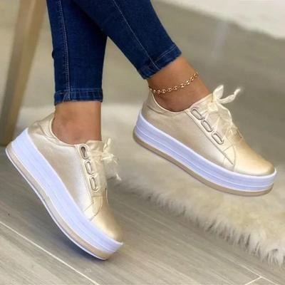 Neue 2024 Sportschuhe Damen Vulkanisierte Schuhe Outdoor Plateau Freizeitschuhe Damen Leder Sneaker Frau Keil Flats