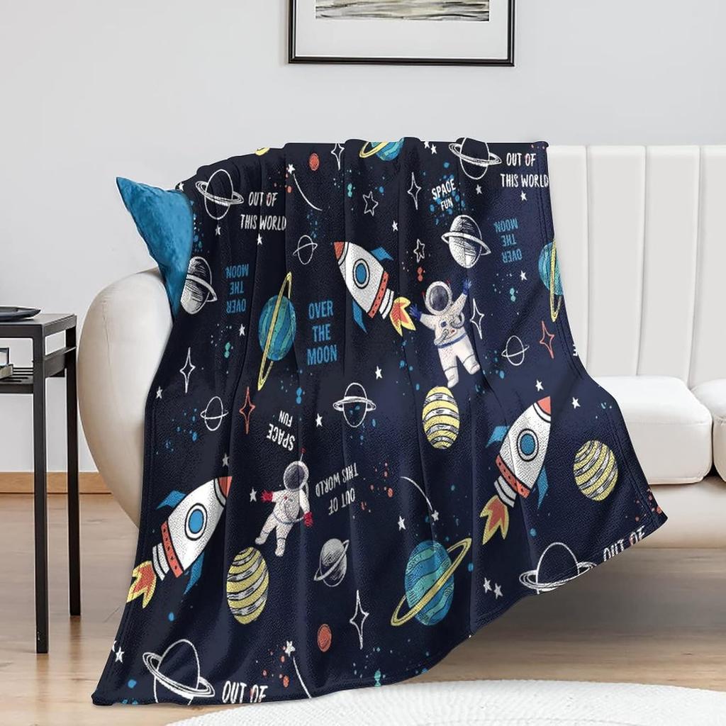 Astronaut Space Blanket, Fleece Flannel Blanket, Cozy Plush Blanket Warm Air Conditioning Blanket for Sofa, Bedroom, Office, Bed
