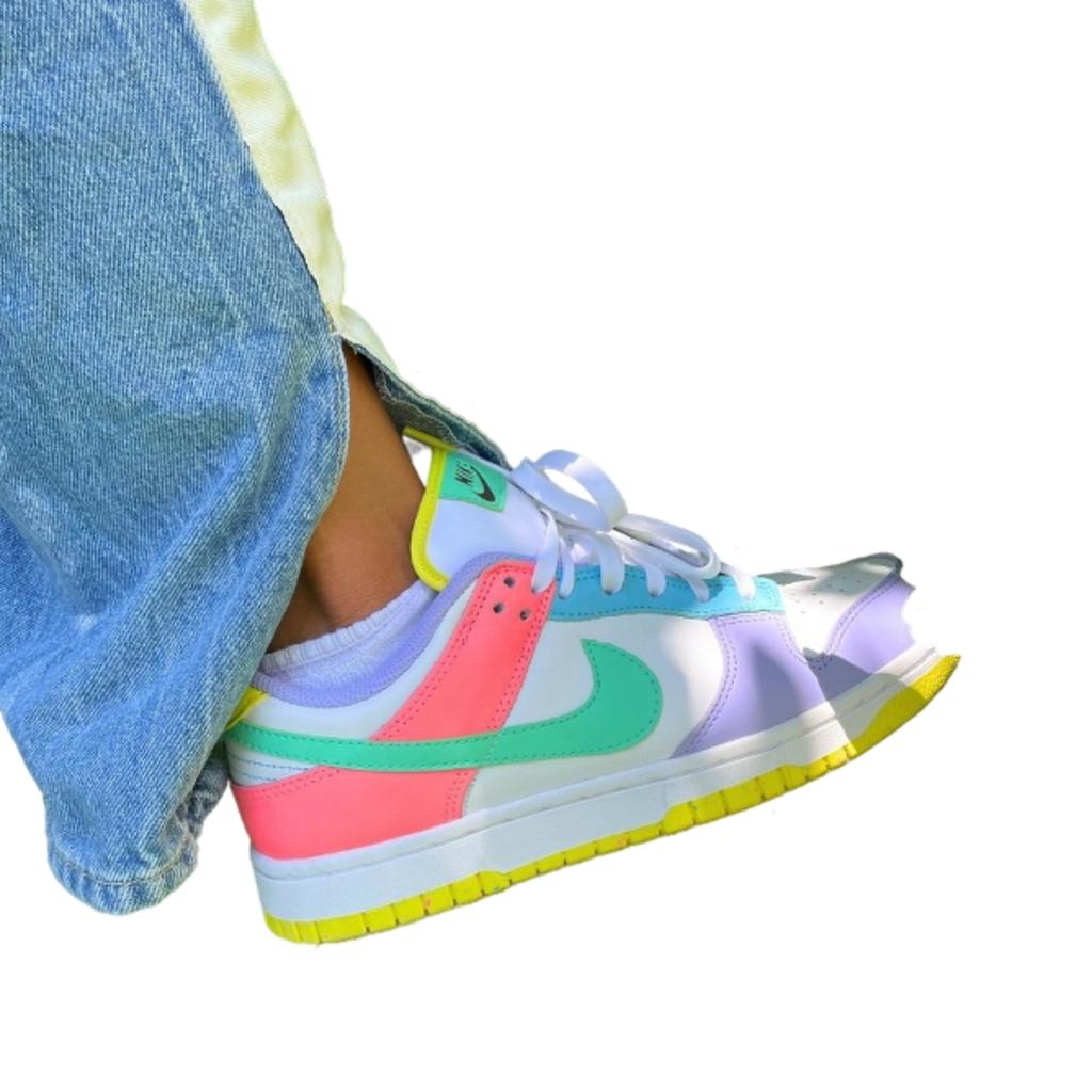 Nike Dunk Low SE Easter