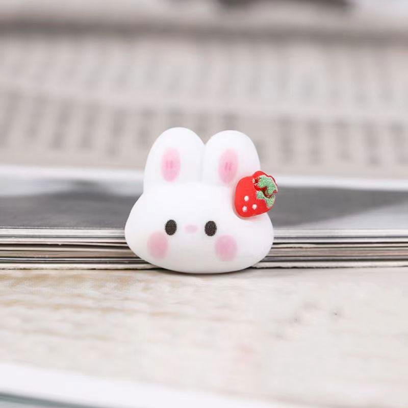 DW92 10pcs Cute Cartoon Sweet Strawberry Rabbit Resin Charms Earring Keychain Pendant Making Diy Cartoon Charms Jewelry Findings