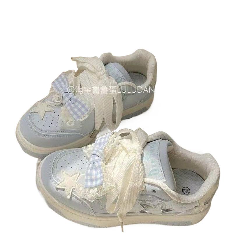 Korean version of the design sense of white shoes women's 2025 popular versatile shoes thick baseplate shoes niche bow bread shoes