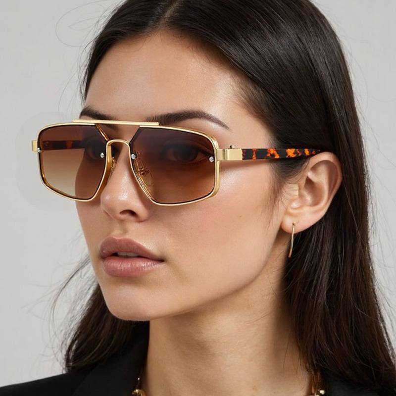 Women Trendy Luxury Steampunk Sunglasses Fashion Metal Double-Bridge High-End Large-Frame Shades Eyewear Classic Driving Shades