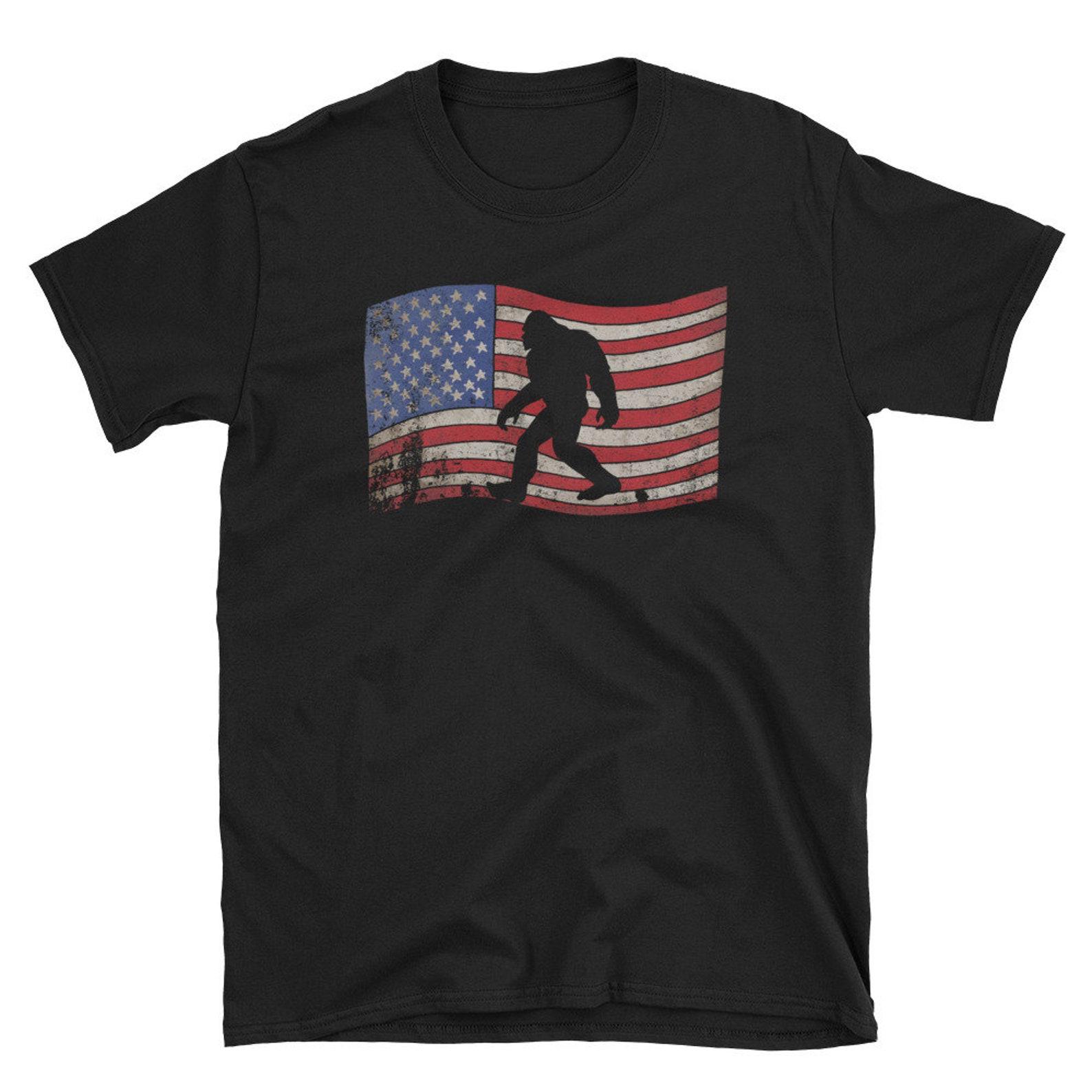 Funny Bigfoot American Flag T Shirt USA Patriotic Sasquatch Gift Tee Fourth July 4th S