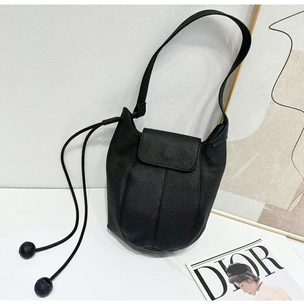 Genuine Leather Pumpkin Bucket Bag - 2025 A/W Collection, Women's Versatile Casual Fashion Shoulder/Crossbody, Large Capacity