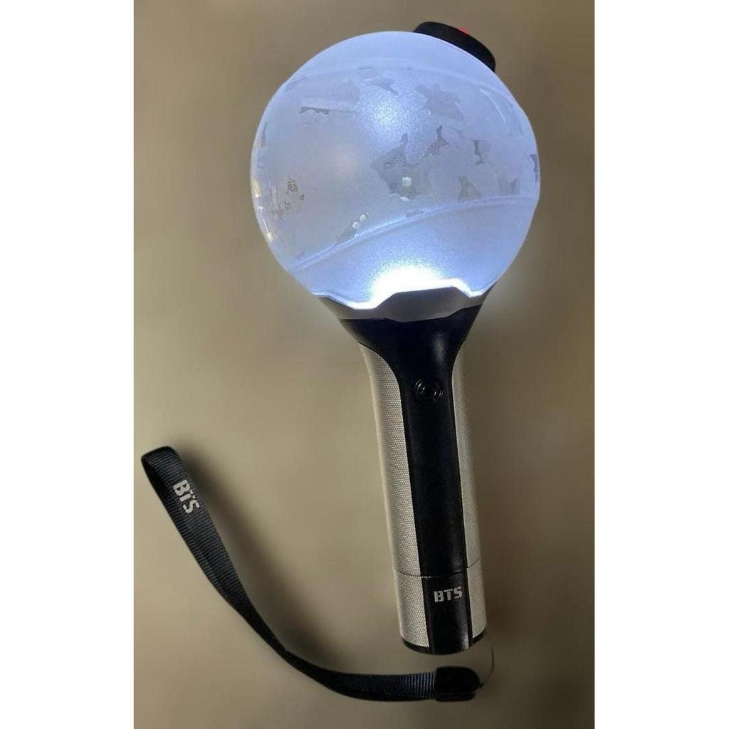 Used BTS Official Light Stick Ver.2 & Acrylic Stand