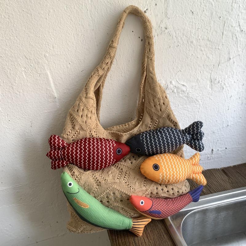 Niche design sense bag women's knitted wool woven bag splicing vacation leisure portable shoulder tote bag