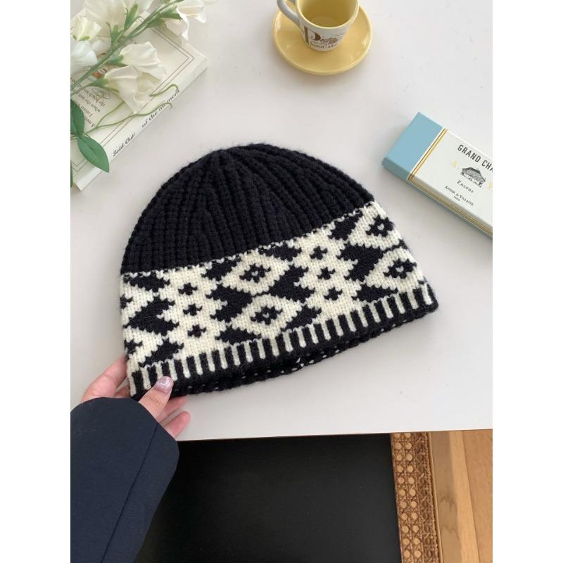 

Warm wool hat women s autumn and winter outdoor cold hat mountaineering knitted stacking hat cold hat Live streaming host same M (56-58cm)