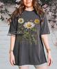 Vintage Daisy Botanical T-Shirt, Retro Wildflower Graphic Tee, Cottagecore Garden Inspired Apparel