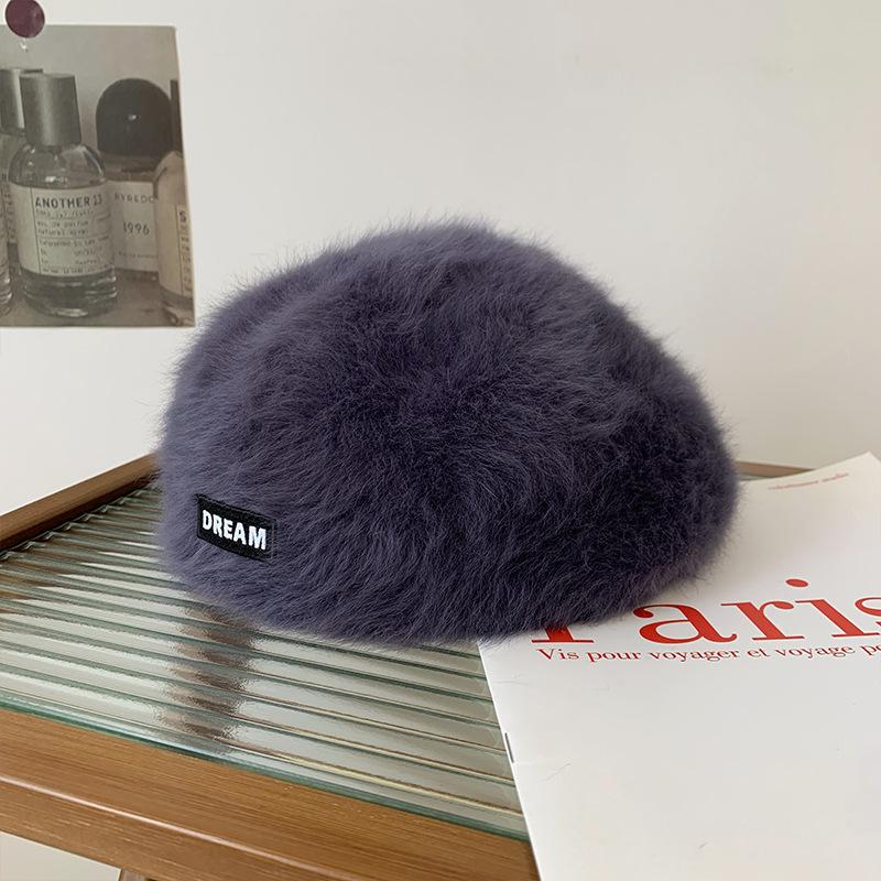 Women's Autumn and Winter Versatile Plush Beret with Big Head and Small White Hat Showing Off Their Face