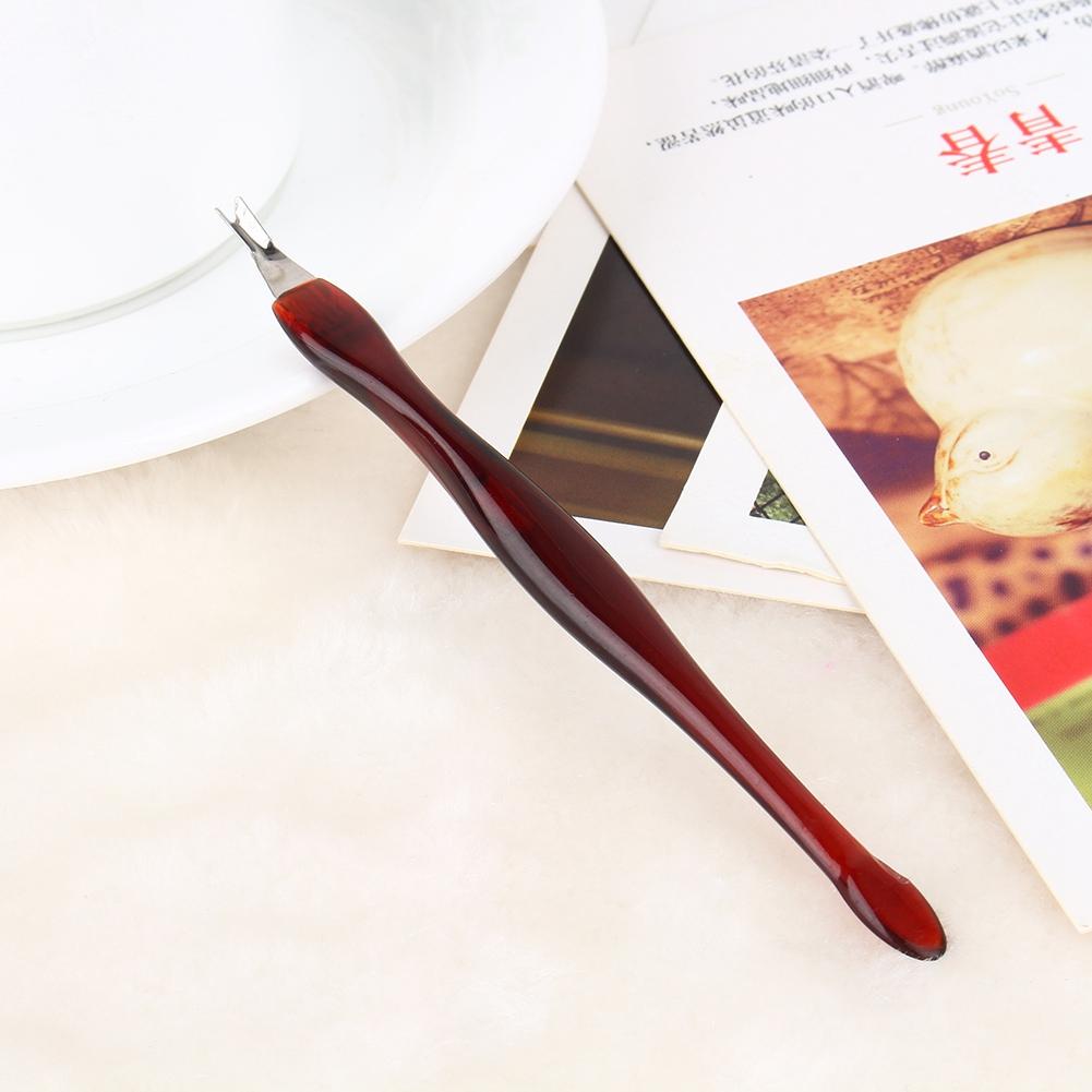 Nail Art Tips Pusher Pedicure Cuticle Nipper Remover Manicure Set Plastic Handle Red