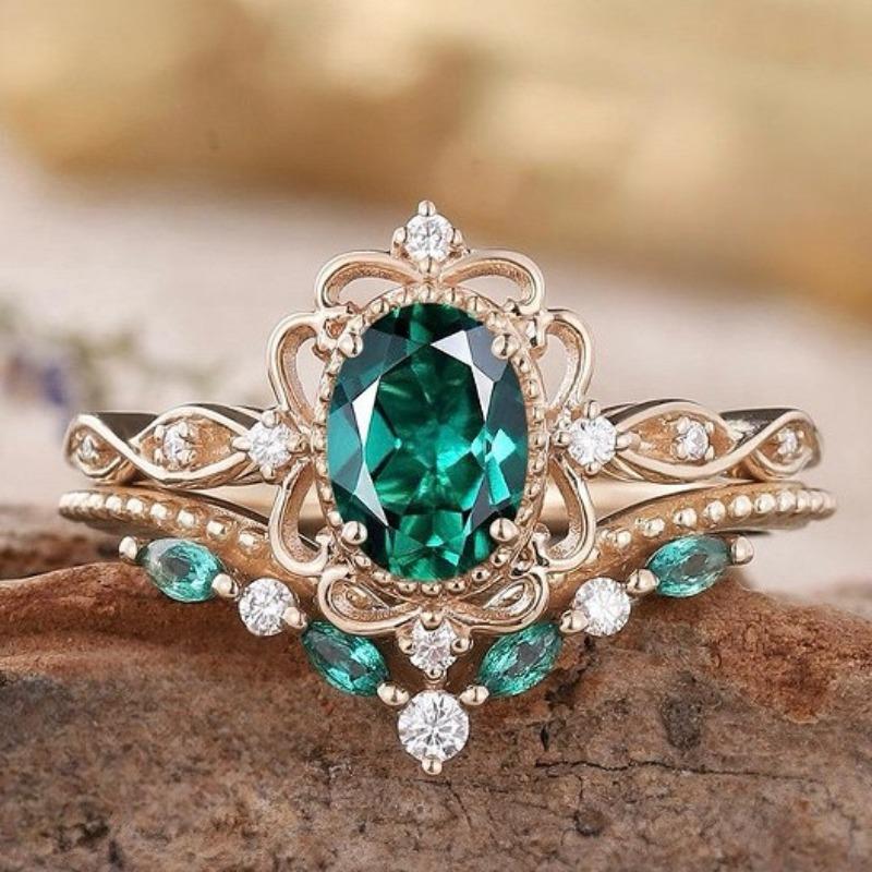 Luxury Inlaid with Green White Stone Gold Color Round Hollow Flower Rings Set Fashion Party Rings for Women Jewelry
