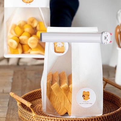 Agrafe de etanșare pentru depozitarea alimentelor 1/4 buc. Clipuri de etanșare reutilizabile pentru pungi, care previne umiditatea. Clipuri de design pentru cățeluși.