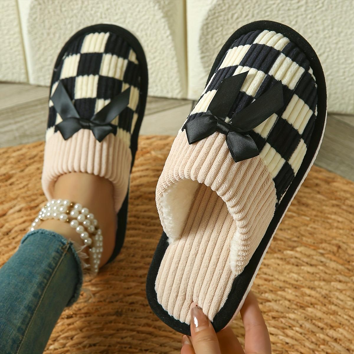 

Cozy Checkered Slip-On Slippers with Bow Soft Indoor Slippers Checkered Pattern Knit Construction Slippers for Indoor Use 36-37 чорний