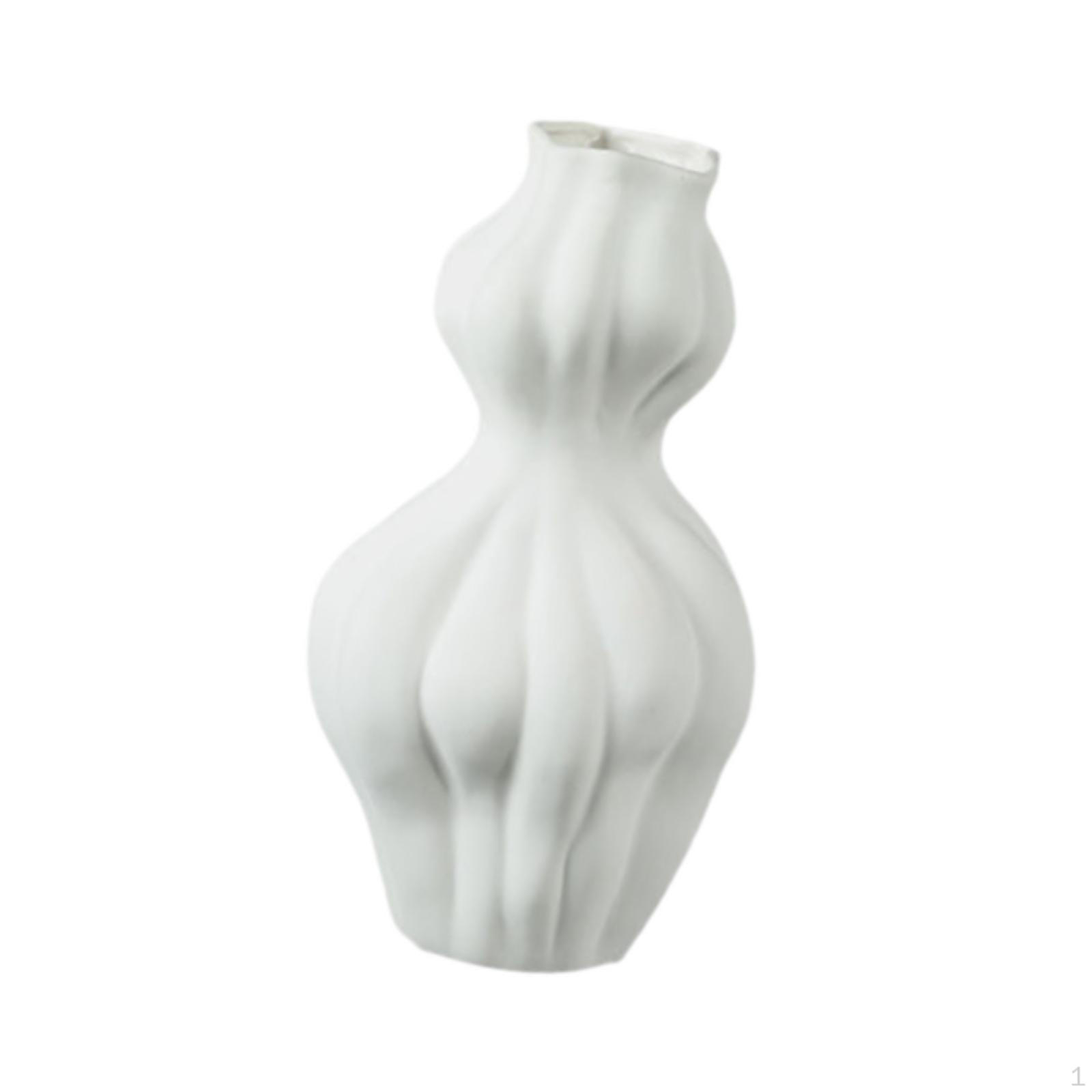 

Delicate Porcelain Vase for Elegant Home Decor белый
