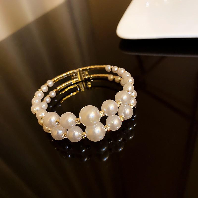 Trendy Inlaid Zirconia Open Bangle: Retro Korean Temperament Bracelet