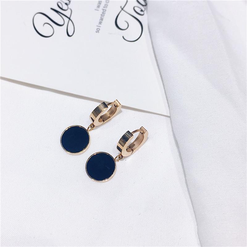 Korean Black Rhombus Ear Cuff & Rose Gold Stud Earring - Women's Japanese Korean Fashion