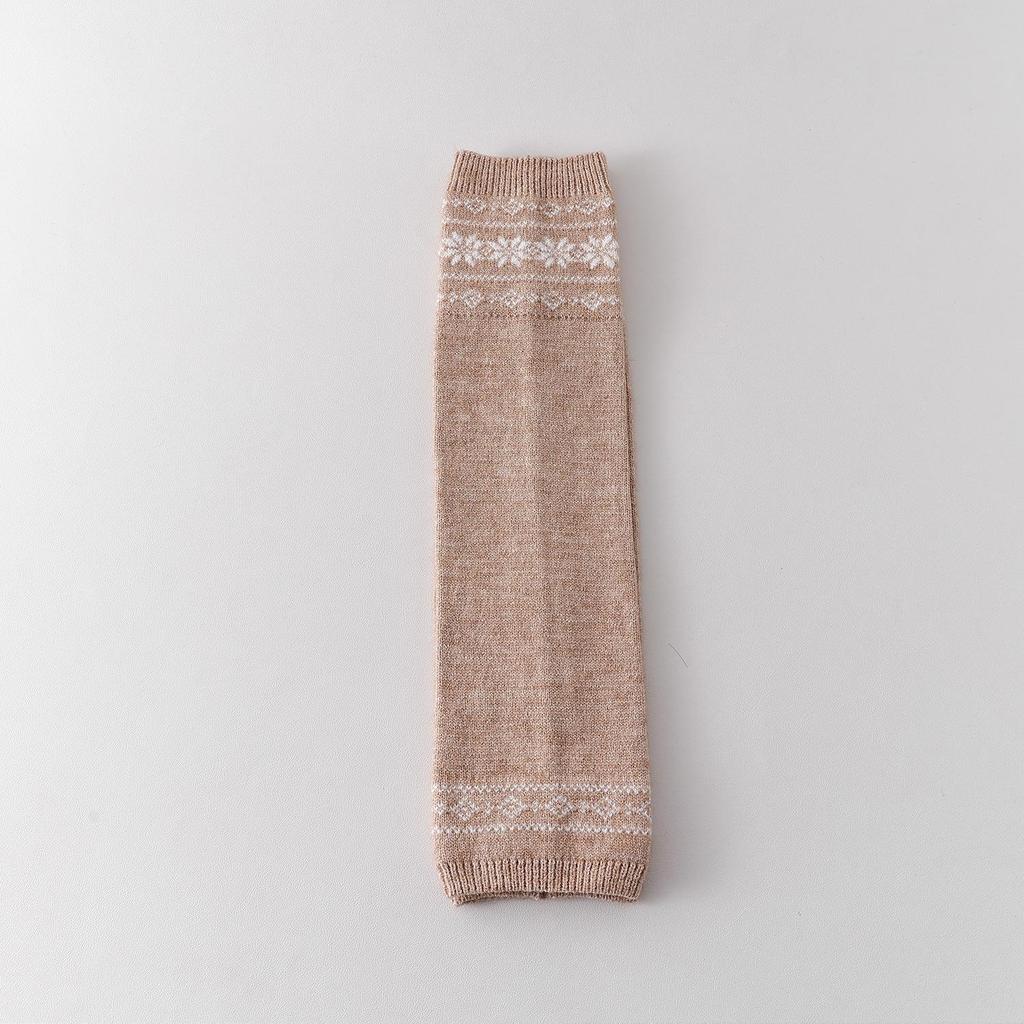 Retro Nordic Snowflake Leg Warmers: Women's Fair Isle Knitted Socks for Autumn & Winter