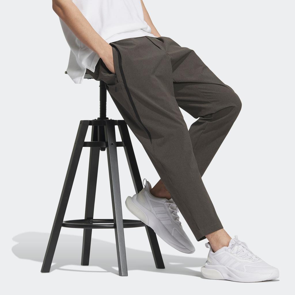 Adidas Pantalones Ligeros Tejidos Con Logo Sólido Ropa de Abajo para Hombre Gris Piedra IA8122