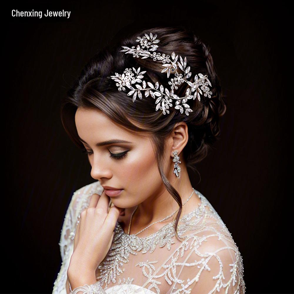 

Chenxing Bridal Rhinestone Elegant Bohemian Updo Hairpiece CP271