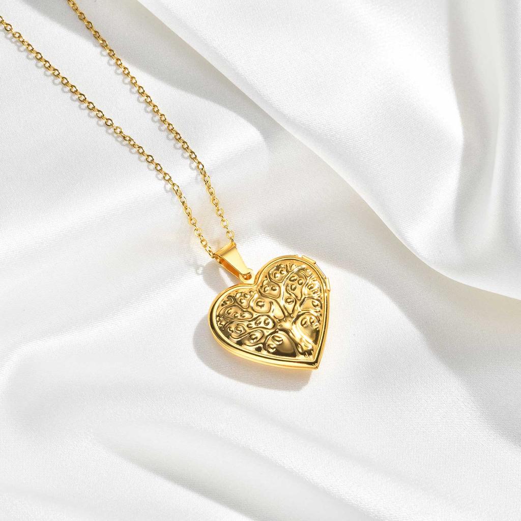 Romantic Heart Locket Pendant for Women Stainless Steel Photo Frame Openable Necklace Heart Chain Necklaces Charm Jewelry Gift
