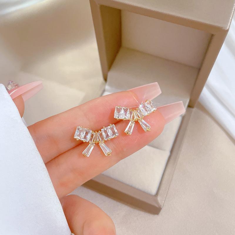 Necklace Earrings Set Light Luxury Full Diamond Bow T Zirconium Personality Banquet Earrings Necklace