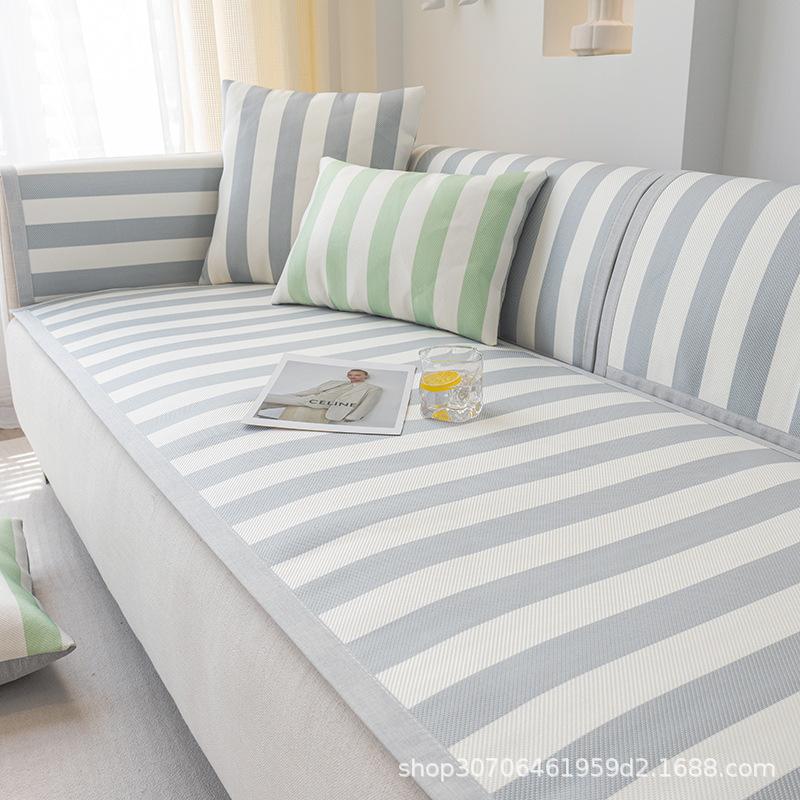 Podložka na pohovku letní ledová hedvábná podložka protiskluzová podložka na letní ratanová podložka jednoduchá moderní malý svěží potah na pohovku